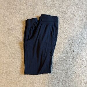 Lululemon Ready to Rulu Pant size 4